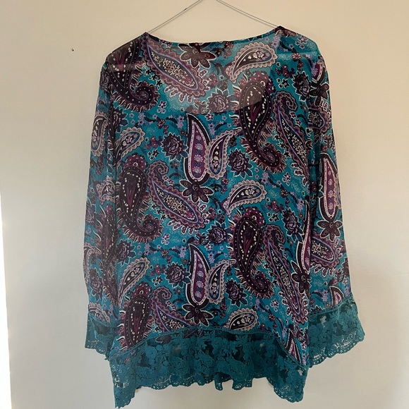 Sundance Lace Long Sleeve - Picture 2 of 4